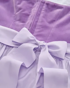 Midi-Wiesndirndl mit Schürze