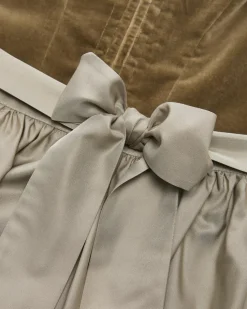 Midi-Wiesndirndl mit Schürze