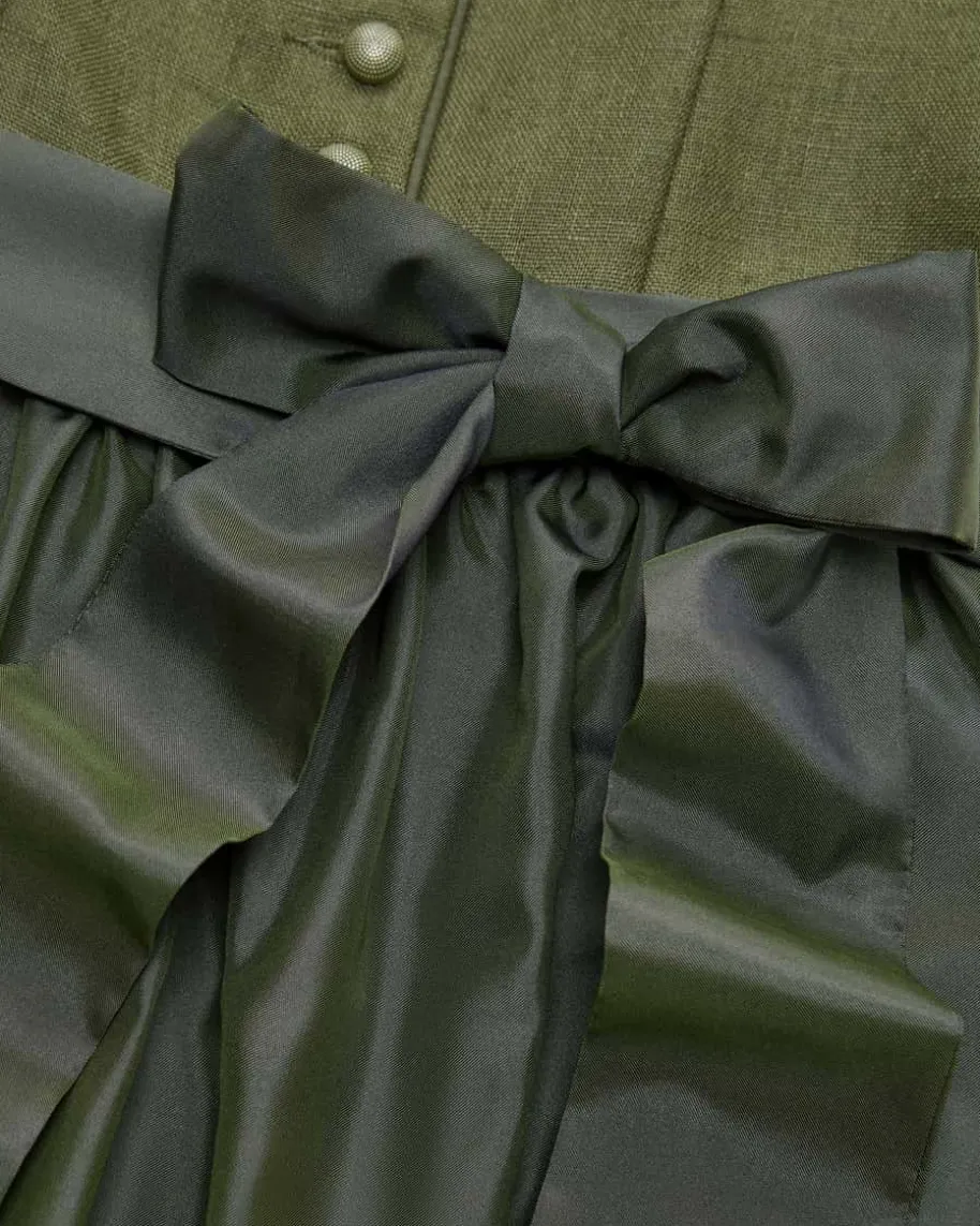 Nora Leinendirndl lang mit Schürze