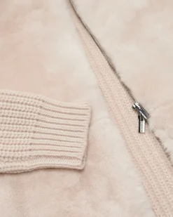 Pelz-Strickjacke