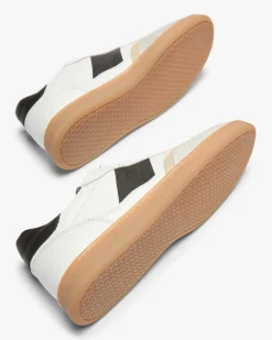 Pillar Court II Sneaker