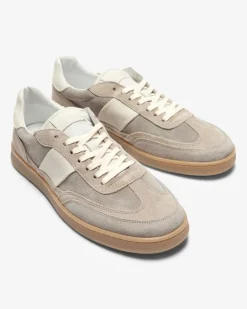 Pillar Court II Sneaker