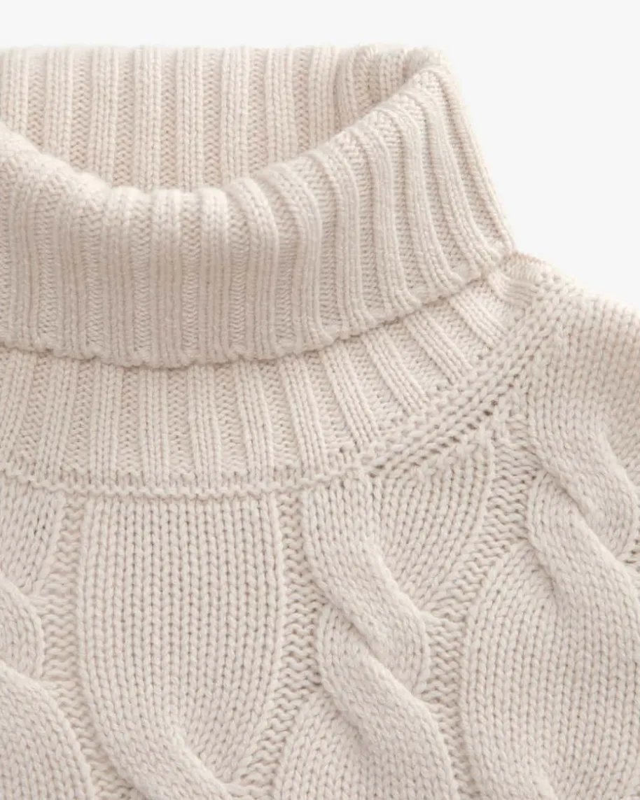 Rollkragen-Pullover
