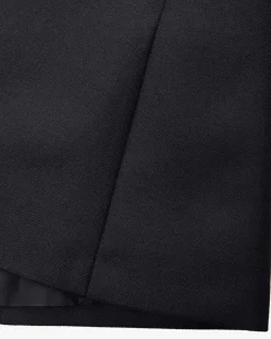 Striking Coolness Mantel