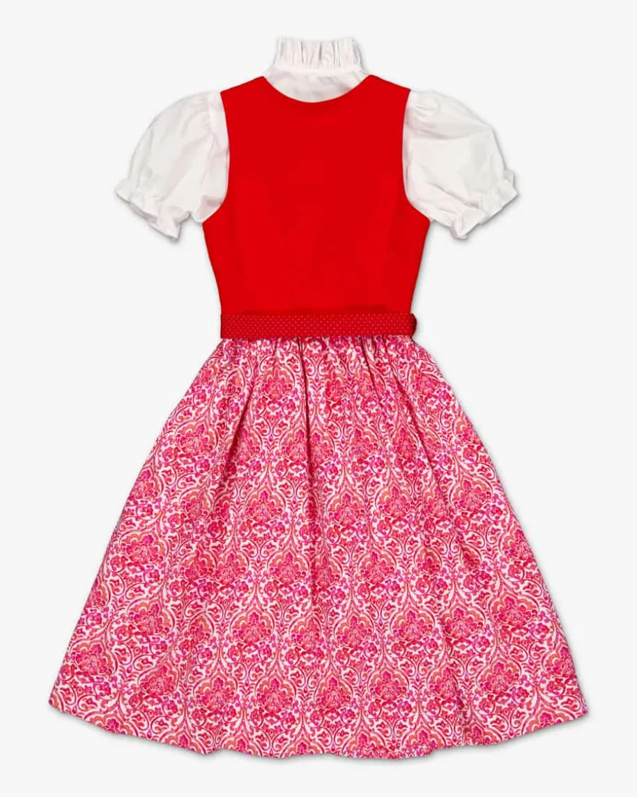 Susanne Dirndl mit Bluse und Schürze