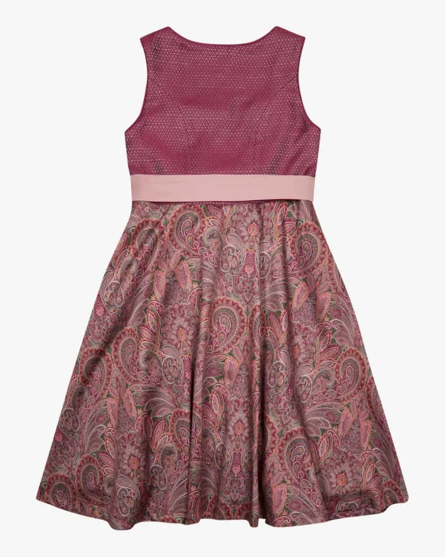 Tilda Dirndl mit Schürze