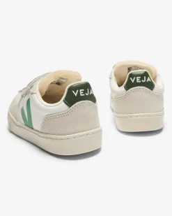 V-90 Sneaker