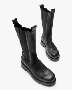 VIP Chelsea Boots