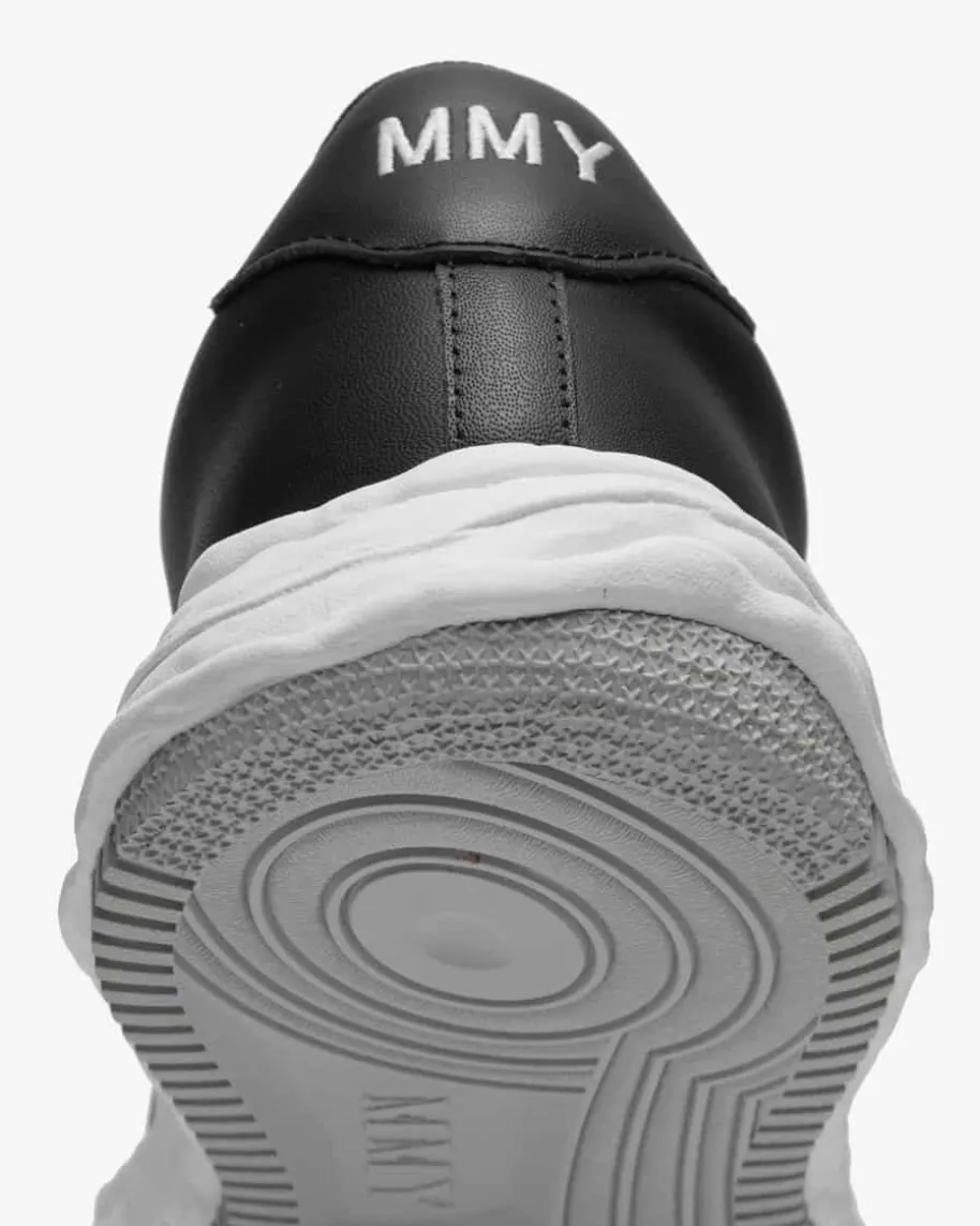Wayne Sneaker