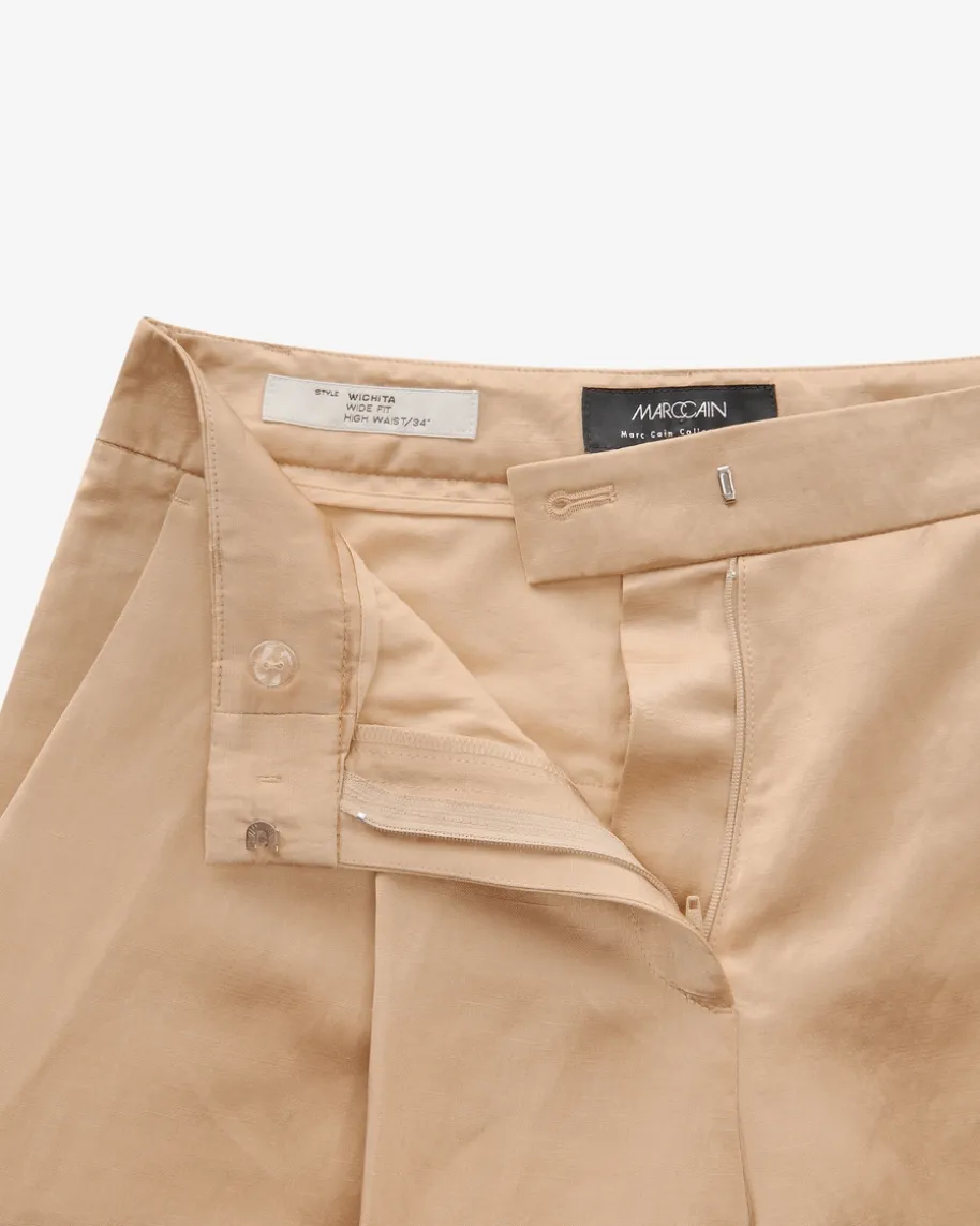 Wichita Hose Wide Fit High Waist