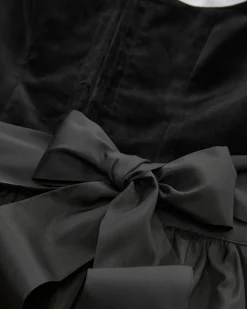 Wiesndirndl lang mit Schürze