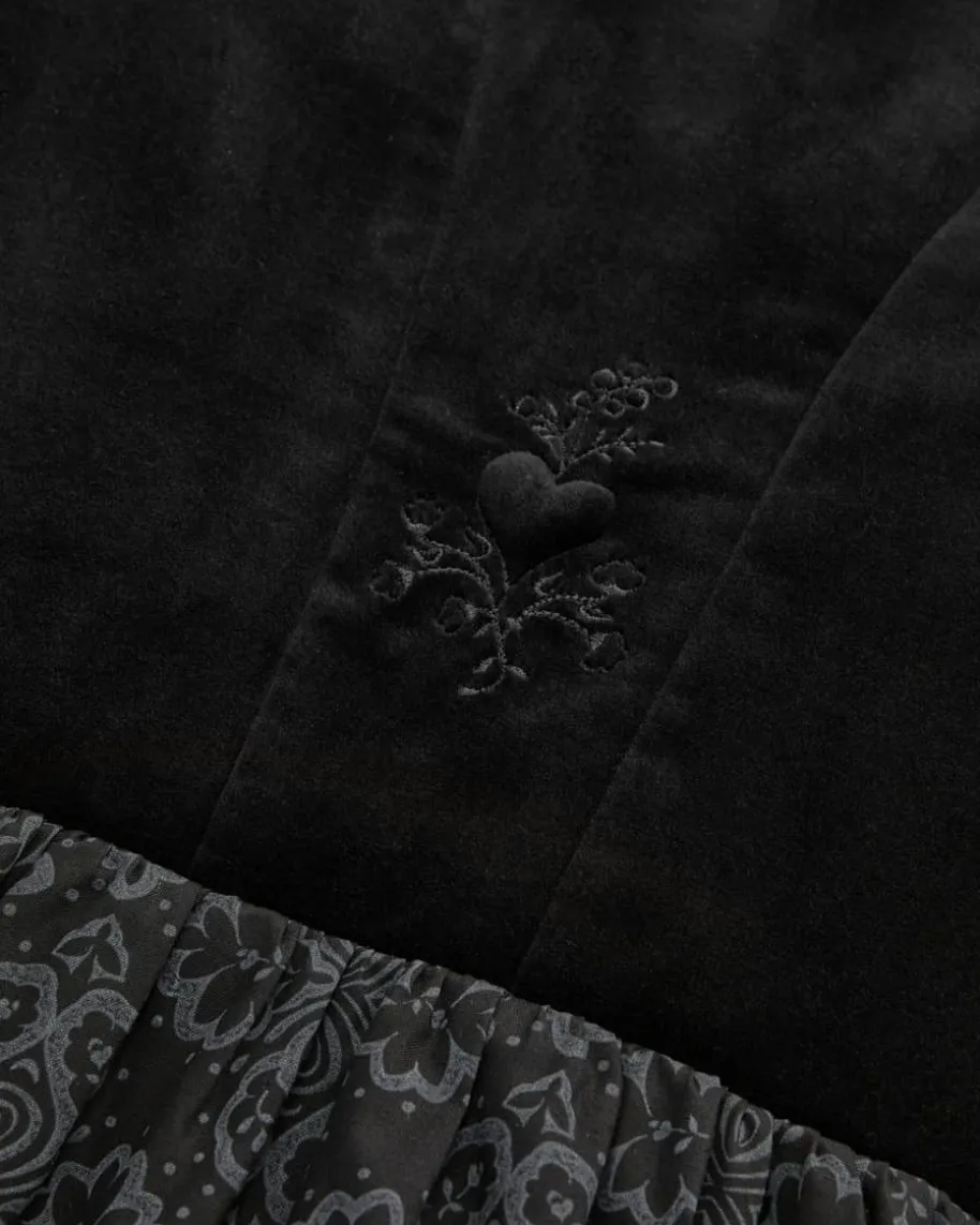 Wiesndirndl lang mit Schürze