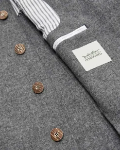 x CocoVero Andrin Trachtenjanker Shaped Fit