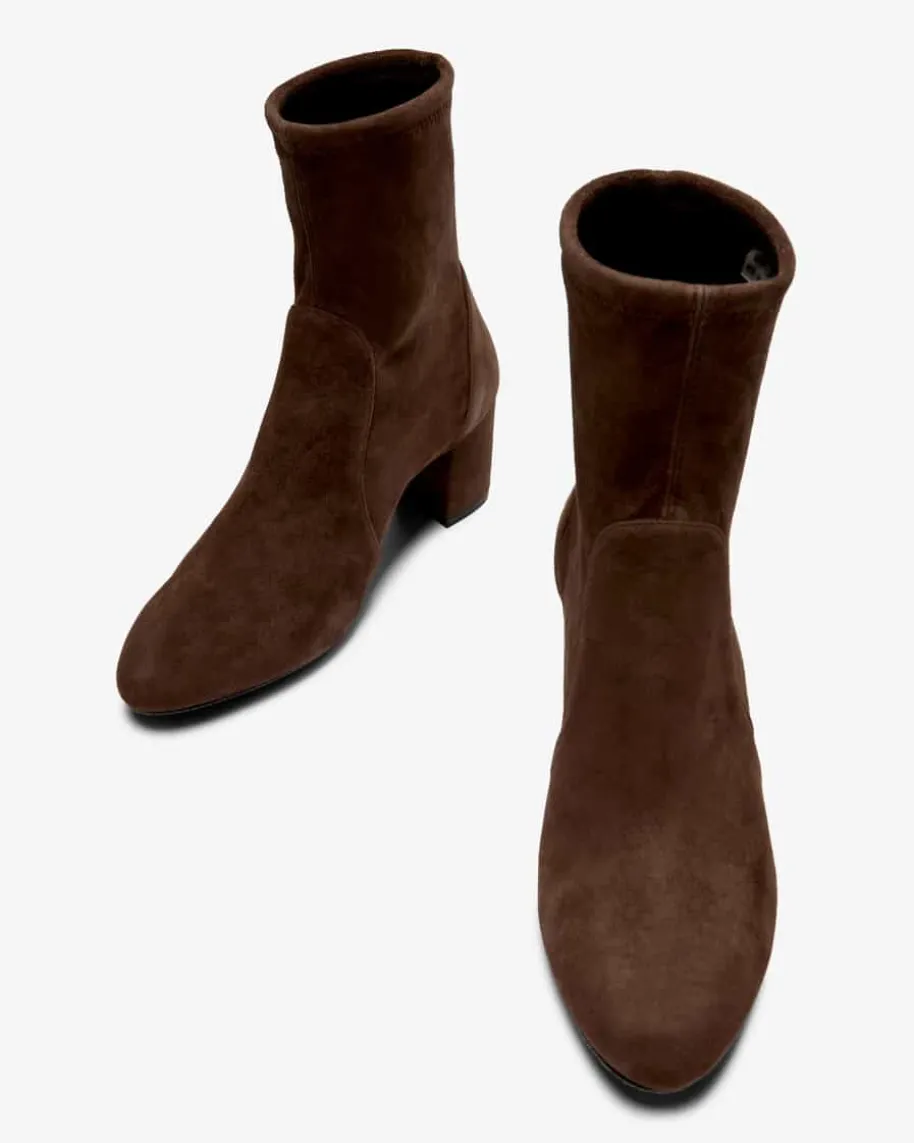 Yuliana Stiefeletten